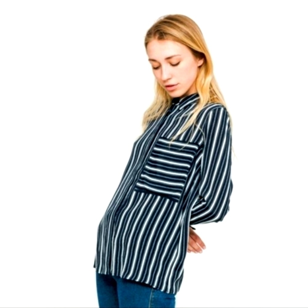 Minimum Nautical Striped Button Down Shirt Split Back Minimalist Pocket Navy EUC